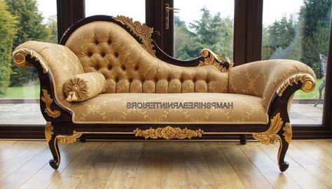 Vintage chaise Antique Couch, Barn Interior, Chaise Lounge Sofa, Carved Furniture, Victorian Furniture, French Furniture, Chaise Lounge Chair, Lounge Sofa, Lounge Furniture