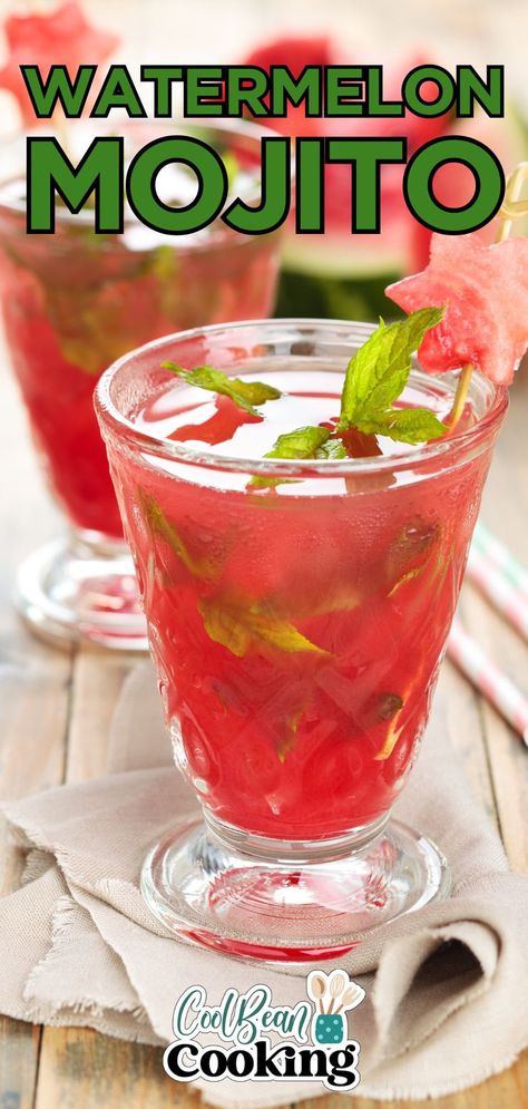 glasses filled with watermelon mojitos and fresh mint and watermelon Watermelon Drinks With Alcohol, Watermelon Mint Drink, 4th Drinks, Watermelon Drink Recipes, Watermelon Mint Mojito, Watermelon Mojito Recipe, Mojito Drink, Summertime Cocktail, Watermelon Cocktail