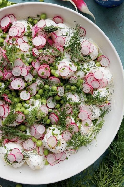 Potpourri Stovetop, Sommer Mad, Dinner Recipes For Family, Christmas Potpourri, Stovetop Potpourri, Idee Pasto Sano, Radishes, Garden Crafts, Beautiful Food