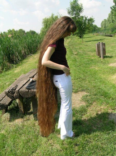 Ankle Length Hair, Herbal Hair Dye, Long Lake, Long Hair Pictures, Really Long Hair, Long Brown Hair, Color Your Hair, Super Long Hair, Very Long Hair