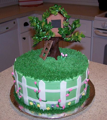 Treehouse | by Joy of Cake Treehouse Cake, Magic Treehouse Birthday Party, Magic Tree House Birthday Cake, Berenstain Bears Party, Fairy Tree Stump Cake, Fairy Stump Cake, Tree Trunk Cake, Fondant Rose, House Cake