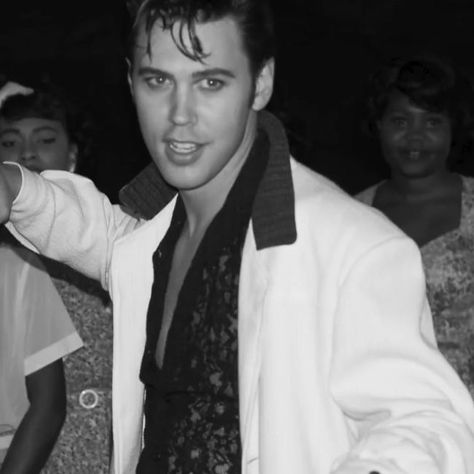 Austin Butler’s fav girl (@austinbutler.gf) | Instagram Elvis Films, Elvis Presley Movies, Elvis Presley Pictures, Elvis And Priscilla, Elvis Movies, Austin Butler, January 20, Amazing Photos, Fav Celebs