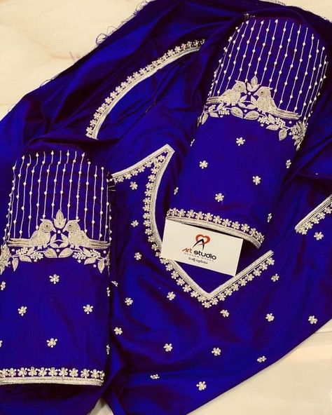 Green Blouse Designs, Magam Work, Blue Blouse Designs, Latest Bridal Blouse Designs, Cotton Blouse Design, Traditional Blouse Designs, Maggam Works, Cutwork Blouse Designs, Wedding Blouse Designs