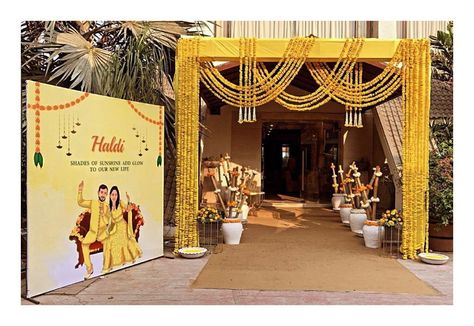 Haldi Entry, Entrance Wedding, Stall Decorations, Haldi Decoration, Wedding Gate, Entry Gate, Flower Garland Wedding, Gate Ideas, Entry Gates