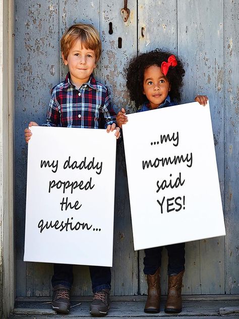 Great idea for an engagement announcement for a blended family. Blended Family Proposal, Blended Family Proposal Ideas, Blended Family Engagement Photos, Blended Family Pictures, Blended Family Photos, Family Engagement Photos, Blended Wedding, Blended Family Wedding, Family Engagement