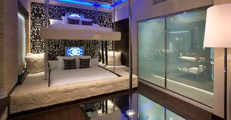 Ivy hotel Las Vegas dlb beds & stripper pole Bedroom Magic, Modern Bunk Beds, Mtv Cribs, Room Vibes, Cool Bunk Beds, Contemporary Exterior, Dream Place, Beautiful Rooms, Kids Bunk Beds