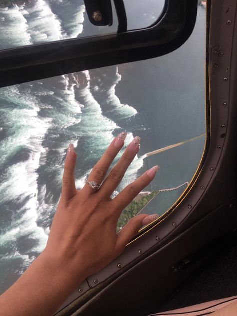 Niagara Falls Proposal, Airplane Proposal, Proposal Aesthetic Faceless, Plane Proposal, Helicopter Date, Helicopter Proposal, Proposal Aesthetic, Luxury Proposal, Airplane Wedding