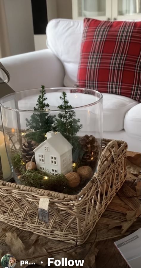 Trending Home Decor 2020, How To Decorate With Risers, Winter Coffee Table Decor Trays, Decorate Shelves For Christmas, Christmas Decor Kitchen Table, Large Jar Decorating Ideas, Christmas Basket Decor, Table Decorations For Christmas, Tray Christmas Decor