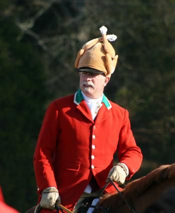 Non-equestrian folk won't get this- this man is fox hunting. On top of his helmet is a turkey cap, because it is staunch tradition to go hunt on Thanksgiving morning. If you seriously are into the sport, you'll be out there before the Turkey even meets the oven! Camden South Carolina, Bay Thoroughbred, Mahogany Bay, Thanksgiving Morning, Horse Pics, Tally Ho, Out Of Order, Happy Turkey Day, Deep Woods