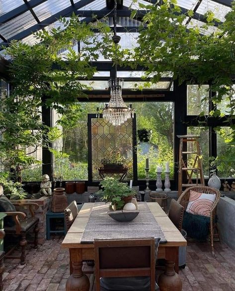 Greenhouse Kitchen, Garden Room Ideas, Greenhouse Interiors, Home Greenhouse, Backyard Greenhouse, Greenhouse Plans, Have Inspiration, Greenhouse Gardening, Buy Home