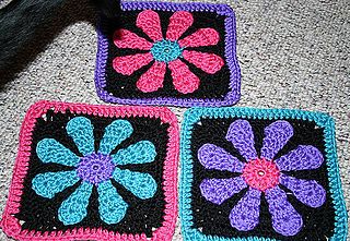 Daisy Flower Crochet, Daisy Square, Granny Square Häkelanleitung, Afghan Squares, Squares Crochet, Crochet Blocks, Crochet Circles, Baby Afghans, Flower Crochet