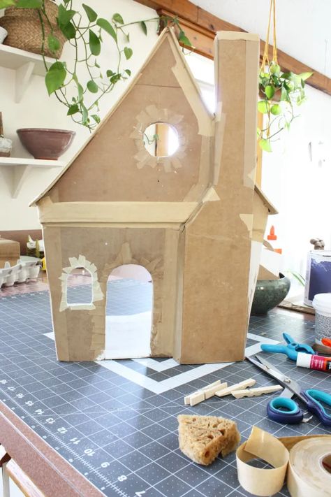 Building With Cardboard, Easter Village, Cardboard Box Houses, Cardboard Dollhouse, Room Box Miniatures, Ann Wood, Box Studio, Cardboard Sculpture, Diy Doll Miniatures