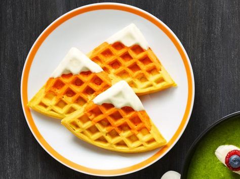 Get Candy Corn Waffles Recipe from Food Network Corn Waffle Recipe, Corn Waffles, Spooky Halloween Food, Halloween Breakfast, Spooky Halloween Treats, Spooky Snacks, Pumpkin Cinnamon Rolls, Fun Halloween Food, Fudge Sauce