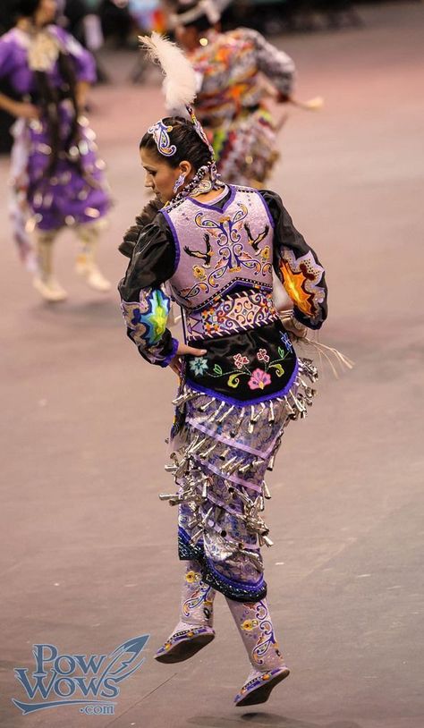 Native American with jingle skirt Native American Jingle Dress, Jingle Dancer, Jingle Dress Dancer, Powwow Outfits, Native Regalia, Native American Dance, Native American Dress, Powwow Regalia, Jingle Dress