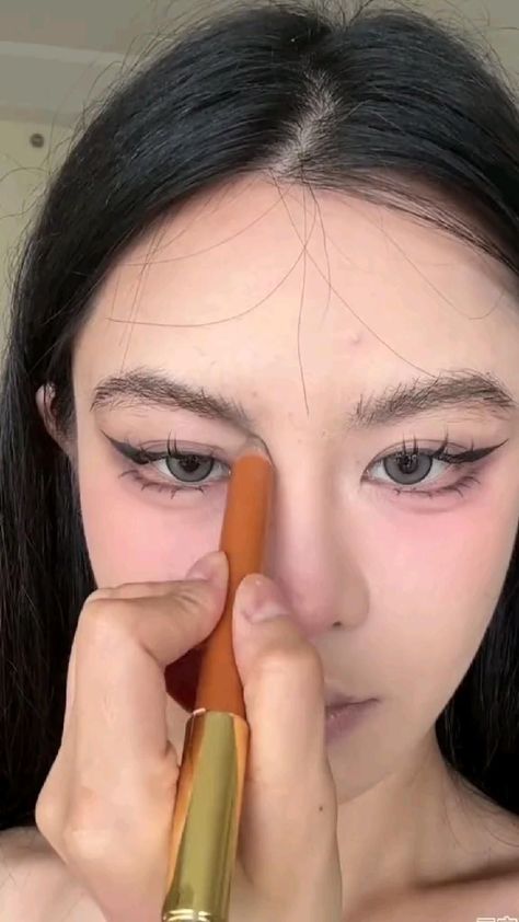 Nose contour tutorial Save = follow "no repeat" Makeup Tutorial Asian, Asian Makeup Trends, Kawaii Makeup Tutorial, Nose Contour, Contour Tutorial, Nose Makeup, Makeup Wallpapers, Makeup Drawing, Makeup Nails Designs