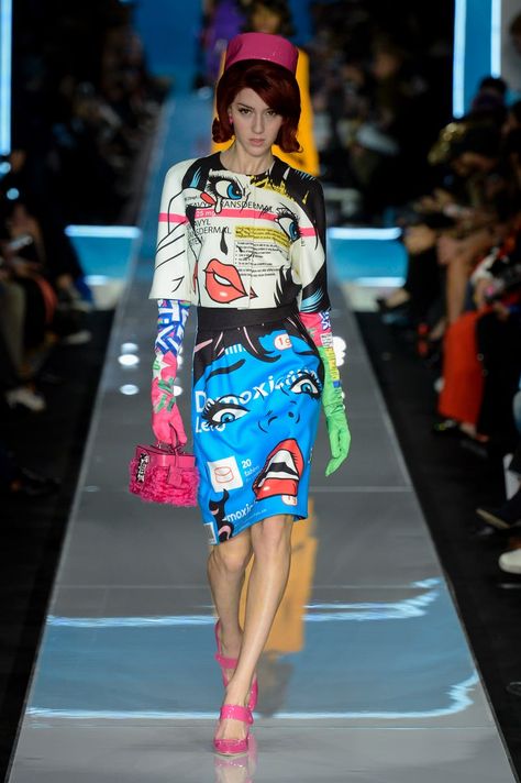 Fashion Trend Pattern, Kitsch Fashion, Medical Fashion, Pop Art Fashion, Art Attack, Fall Fashion Trends, Fall 2018, Vogue Paris, Pop Fashion