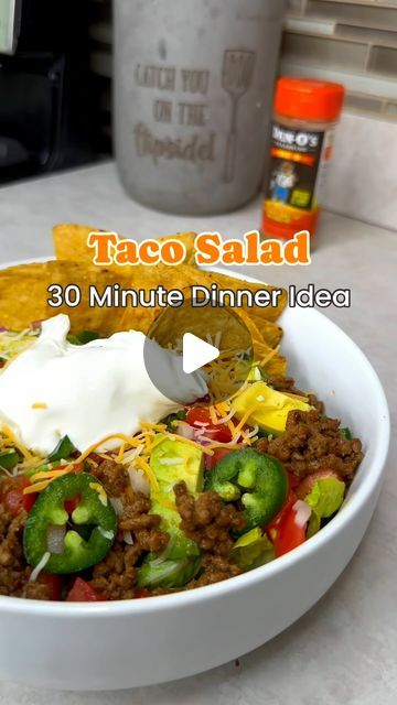 Loaded Taco Bowl, Dorito Taco Salad, Nacho Salad, Frito Recipe, Taco Salad Bowls, Food Content Creator, Taco Salad Recipe, Taco Bowl, Taco Salads