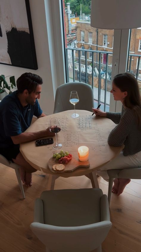 Simple at home idea to try with your s/o Indoor Dates At Home, Date Night Table Setting At Home, Couples Date Night Ideas At Home, At Home Date Night Ideas, Date Night Ideas At Home, Home Date Night Ideas, Couples Game Night, Dots And Boxes, Pen And Paper Games