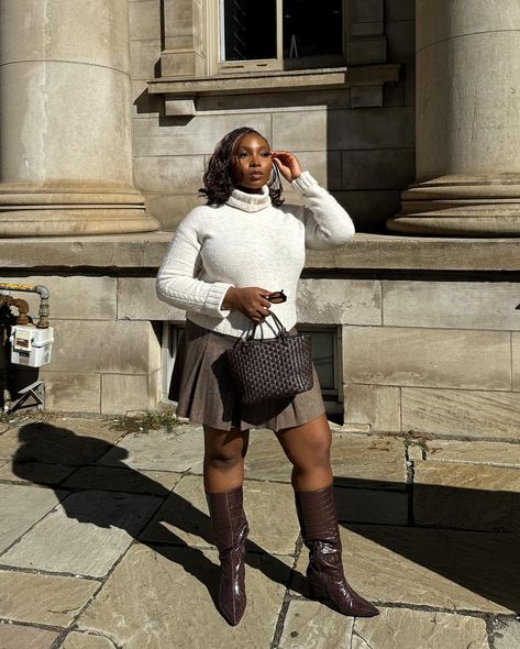 A cozy sweater, mini skirt and thigh high boots outfit will always be in rotation for 🍂🤎🥮 Comment SHOP below to receive a DM with the link to shop this post on my LTK ⬇ https://liketk.it/4UUmj #ltkcanada #ltkautumn #ltkmidsize Outfit Details: Sweater: @rw_co Skirt: @andotherstories Boots: @stevemaddencanada via @maisonsimons Purse: @hm Sunglasses: @kaytran_eyewear Skirt And Thigh High Boots, Skirt And Thigh Highs, Sweater Mini Skirt, Thigh High Boots Outfit, High Boots Outfit, Fall Outfit Inspiration, Outfit Inspiration Fall, Cold Season, Cozy Sweater