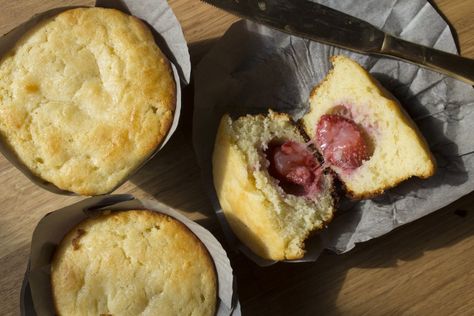 Cut open these muffins to find a delicious strawberry inside!