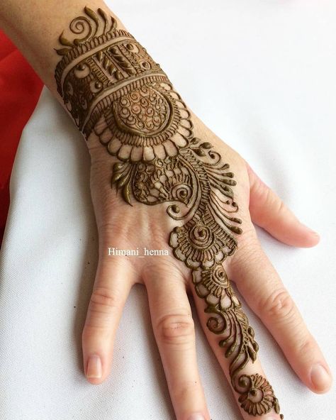 Arebic Mhendi, Easy And Simple Mehndi Designs, Mehndi Decoration, Peacock Mehndi Designs, Beautiful Simple Mehndi Design, Latest Mehndi Design, Simple Mehendi, Simple Mehendi Designs, Eid Mehndi Designs