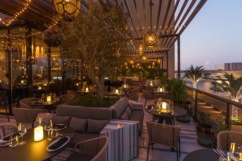 Restaurant Cafe Design, Rooftop Bar Design, Restaurant Lighting Design, Outdoor Restaurant Patio, Rooftop Restaurant Design, Restaurant Design Inspiration, Modern Restaurant Design, Outdoor Restaurant Design, Terrace Restaurant