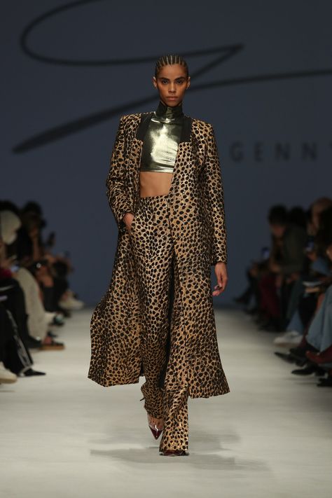 Genny Fall 2022 Ready-to-Wear Collection | Vogue Beautiful Evening Gowns, Trend Forecast, Runway Fashion Couture, Amazing Dresses, Animal Print Fashion, Print Trends, Fashion Weeks, Fall 2022, Muslim Women