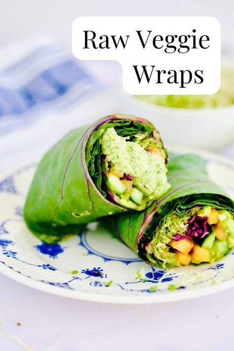 Sliced vegetables wrapped in a kale leaf, dipped in salad dressing are sitting on a pretty blue & white plate. Raw Food Recipes For Beginners, Raw Vegan Wraps, Raw Vegan Breakfast, Raw Vegan Dinners, Veggie Diet, Vegan Wraps, Vegan Recipes Beginner, Veggie Wraps, Vegetarian Cabbage