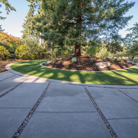 75 Mid-Century Modern Driveway Ideas You'll Love - August, 2022 | Houzz Mid Century Driveway Ideas, Midcentury Driveway, Mid Century Driveway, Mid Century Modern Driveway, Mid Century Pavers, Mid Century Concrete Patio, Mid Century Driveway Gate, Modern Driveway Ideas, Modern Mid Century House