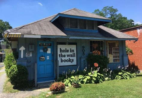 Hole In The Wall Books is a tiny bookstore located in Falls Church, Virginia that sits along a busy road. Yet it's the perfect place to escape for an afternoon. Charming Bookstore, Tiny Bookstore, Wall Books, Falls Church Virginia, Holes Book, Bookstore Ideas, Used Bookstore, Busy Road, Virginia Vacation