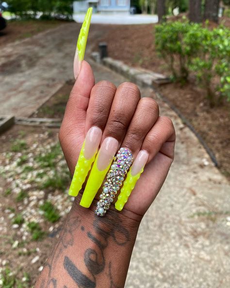 New sets dropping in August🛍️ Link in the bio FREESHIPPING! Promocode:KAECODE 10$ off #pressonnails #etsyseller #etsyshop Yellow Nails With Rhinestones, Long Yellow Nails, Coffin French Tips, French Tip Press Ons, Acrylic Nails Yellow, Coffin French, 3d Nail Charms, Nails With Rhinestones, Nails Yellow