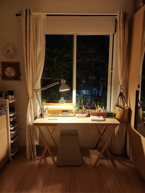 Desk Aesthetic Window, Desk On Window, Under Window Desk, Wooden Study Table, Desk Window, Dressing Room Decor, Study Desk Decor, Cute Diy Room Decor, Office Room Decor