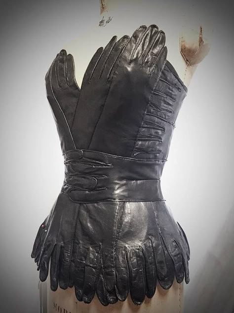 Overbust Corset, Recycled Fashion, Leather Corset, Upcycled Fashion, Create Outfits, Mode Inspo, Up Girl, Upcycle Clothes, Costume Design