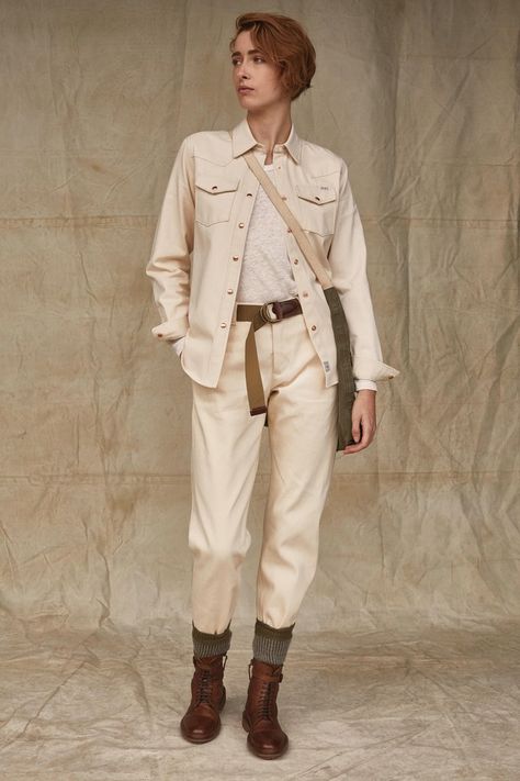 Geologist Outfit, Explorer Archetype, Androgyny Fashion, Safari Outfit, Minimalist Fashion Men, Adventure Outfit, Standing Poses, Safari Style, Safari Theme