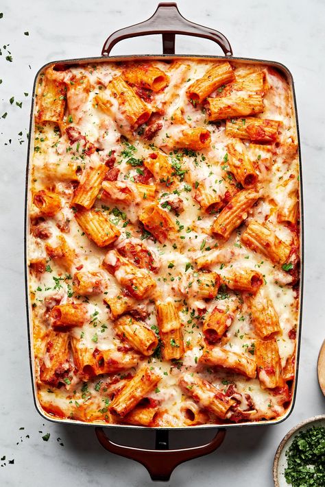 Mozzarella Dishes, Rigatoni Recipes Baked, Pizza Dough To Freeze, Baked Rigatoni Recipe, Freeze Pizza, Wellness Consultant, Rigatoni Pasta Recipes, Canteen Food, Baked Mostaccioli