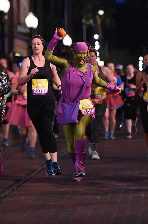 Green Goblin Running Costume in Action - Avengers Running Costume - Avengers Superhero 10K 2017 - Infinity Gauntlet Challenge 2017 - RunDisney Costumes - Marvel Costume Rundisney Costumes, Run Disney Costumes, Infinity Gauntlet, Marvel Costumes, Running Events, Avengers Superheroes, Running Costumes, Green Goblin, Costumes For Sale