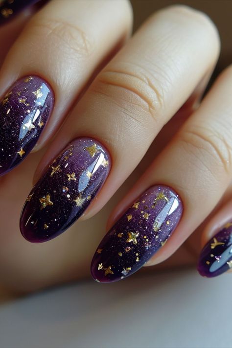 Nails design Winter Aesthetic Nails, Fantasy Nail Art, Eyeshadow Nails, Face Nail Art, Mystic Nails, Witchy Nails, Nails Trend, January Nails, Spring Nail Designs