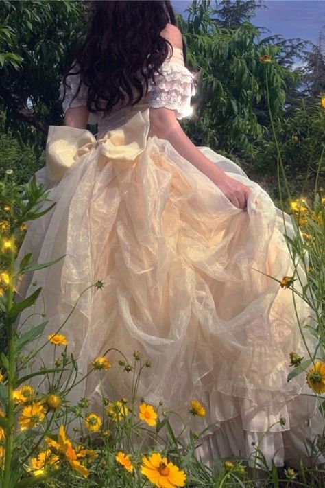 Debut Gowns 18th, Debut Gowns, Debut Photoshoot, Wedding Dresses Blush, Fairytale Dress, Princess Aesthetic, Princess Wedding Dresses, Best Wedding Dresses, Ball Gown Wedding Dress