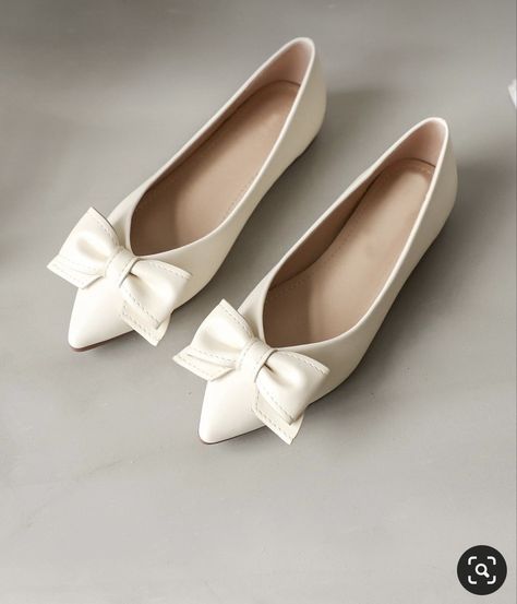 Classy Shoes Flats, Balerinas Shoes, Cute Summer Shoes, Elegant Shoes Flat, Fancy Flats, Ballerina Heels, Fashion Shoes Heels, Shoes Heels Classy, Fashion Shoes Flats