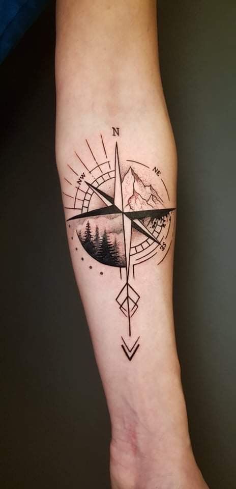 Clock And Mountain Tattoo, Tree Compass Tattoo Ideas, Compass Tree Tattoo Design, Adventure Tattoos For Men, Compass Mountains Tattoo, Finding Your Way Tattoo, Nautical Geometric Tattoo, Mountains Compass Tattoo, Hiking Tattoos For Women Sleeve