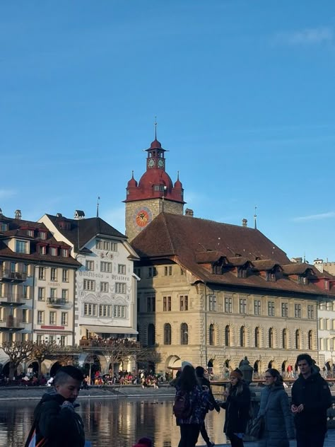 town square in Lucerne Switzerland Architecture, Travel Core, Switzerland Lucerne, Switzerland Summer, Winter Swimming, Europe Switzerland, Fictional Places, Fresh Pizza, Back To Uni