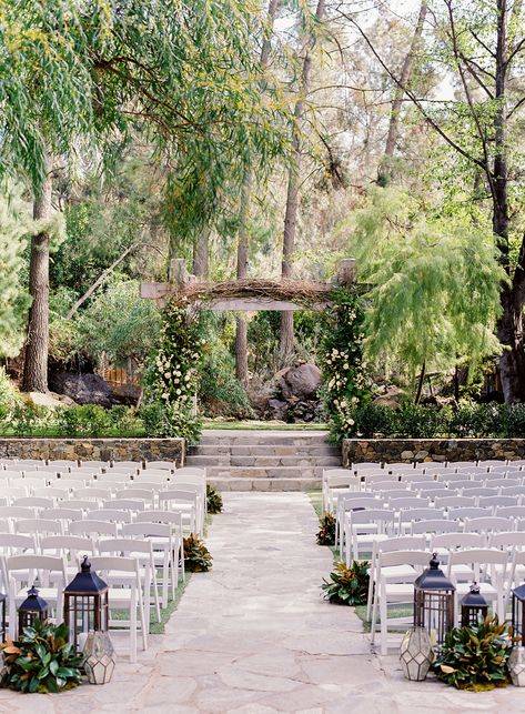 Socal Wedding Venues, Calamigos Ranch Wedding, Calamigos Ranch, Romantic Outdoor Wedding, Outdoor Wedding Photography, Wedding Reception Flowers, Event Planning Tips, Rainy Wedding, California Wedding Venues