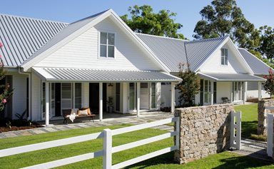 With space for horses, dirt bikes and an expanding menagerie, this family found an idyllic block and built their forever home. Antique White Usa, Provincial Home, Ranch Style Homes, Contemporary Farmhouse, Farm Style, Australian Homes, Farmhouse Style House, Modern Country, House Entrance