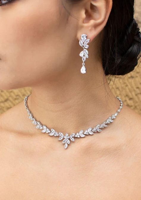 Jewellery – Jessica Couture Princess Courtney, Bridal Pearl Necklace, Bridal Choker, Girl Closet, Length Necklace, Nail Jewelry, Pearl Bridal, Jewelry Choker, Bridal Pearls