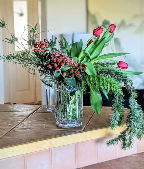 Tulip Arrangements Ideas, Birch Tree Decor Christmas, Tulip Arrangements, Birch Tree Decor, Pink Dianthus, Holiday Bouquet, Tulips Arrangement, Tree Decor Christmas, Hypericum Berries