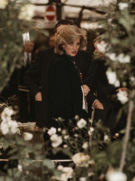 Princess Diana Haircut, Diana Icon, Diana Haircut, Diana Hair, Princess Diana Hair, Princess Diana Fashion, Princess Diana Family, Princess Diana Photos, The Heir