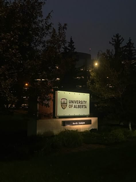 University Of Alberta Campus, Alberta University Canada, University Of Alberta Aesthetic, English Literature Degree, Uni Aesthetic, 2025 Manifestation, Canada Lifestyle, College Inspiration, North Campus