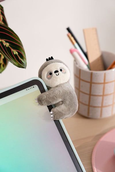 Heated Slippers, Kawaii Products, Sloth Plush, Backpacks Accessories, Cute Sloth, Kawaii Accessories, Kawaii Plushies, Narwhal, Outside The Box