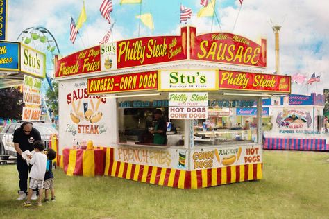 Visit Central Ohio County Fairs for food, fun, and music in 2024 - Columbus on the Cheap Rodeo Games, Wyandotte County, Food Concession Trailer, Michigan Food, Food Trailers, Philly Steak, Hot Corn, Houston Rodeo, Mobile Catering