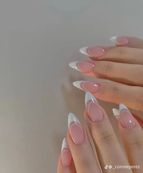 Medium Length Almond Nails Acrylic, Almond Nails White, Almond Nails Trendy, Nails June, Plain Nails, Romantic Nails, Girly Acrylic Nails, Work Nails, Almond Nails Designs